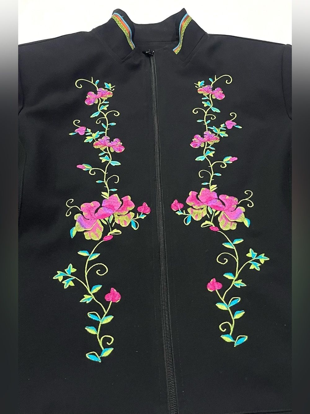 Nancy Bolen Embroidered Sequin Black Pink Floral Zip Blazer Jacket Women’s Top - Picture 6 of 16